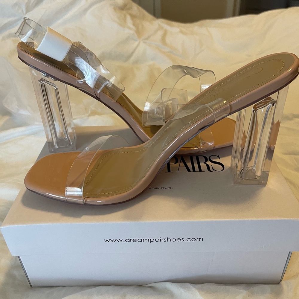 New women’s nude heels